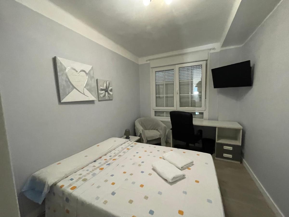 La Rosa Azul Rooms Ponferrada Exterior foto